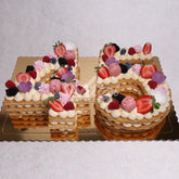 DD.41.e NUMBER 45 - Adult Birthday Cake - WILTON PATISSERIE